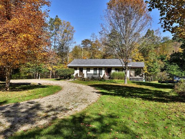 185 Beans Bridge Road, Rochester, VT 05767