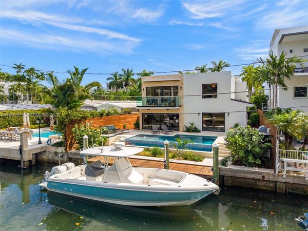 1815 Fairhaven Pl, Miami, FL 33133