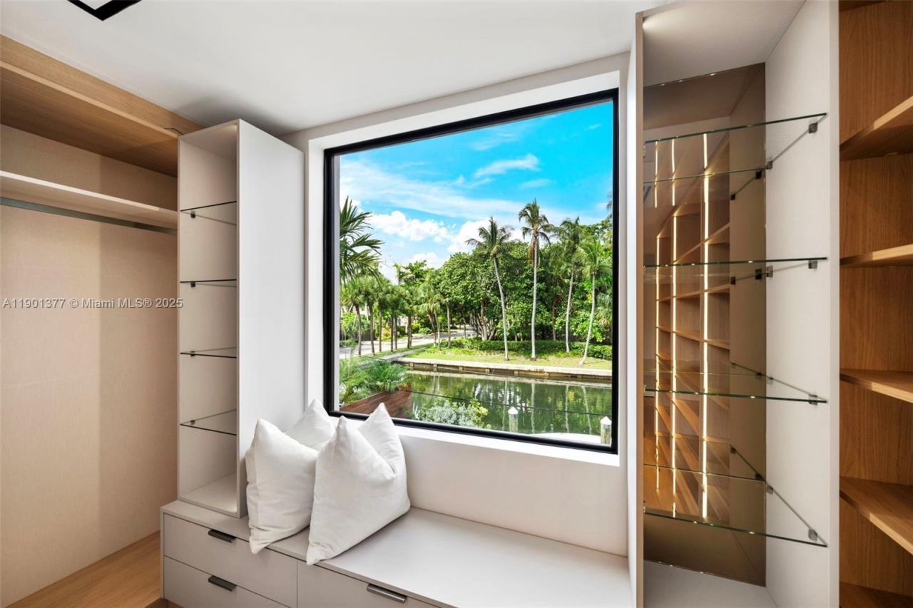 1815 Fairhaven Pl, Miami, FL 33133 Photo