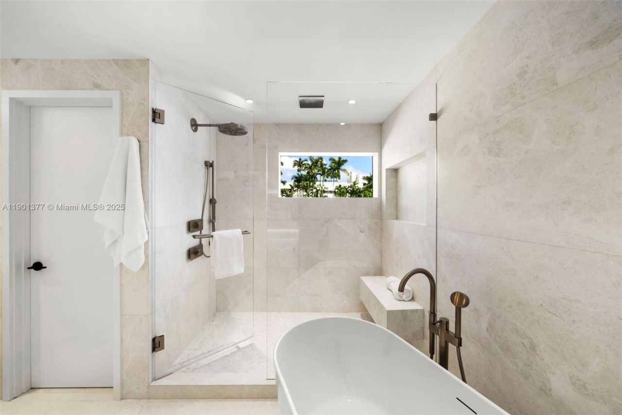 1815 Fairhaven Pl, Miami, FL 33133 Photo