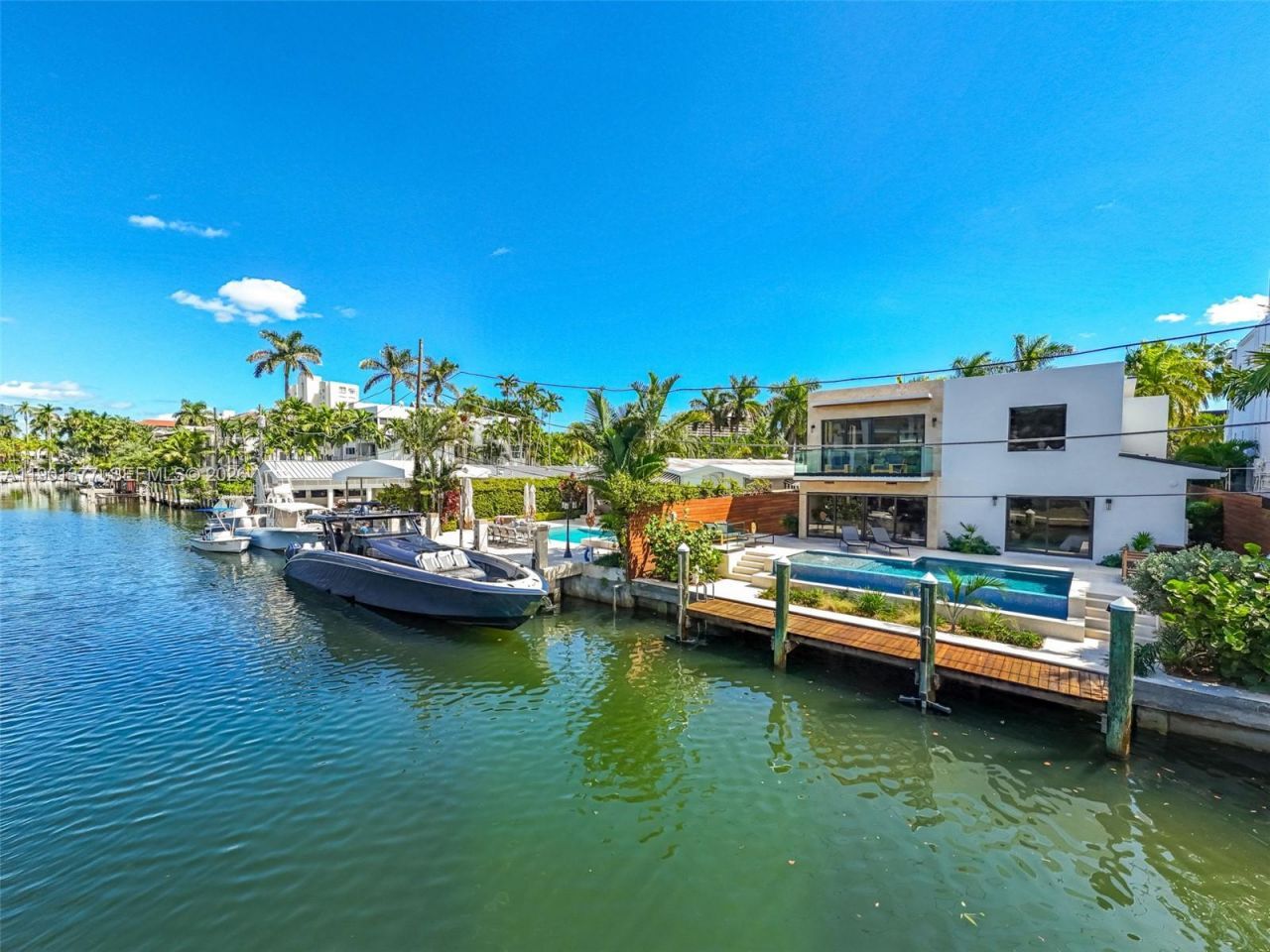 1815 Fairhaven Pl, Miami, FL 33133 Photo