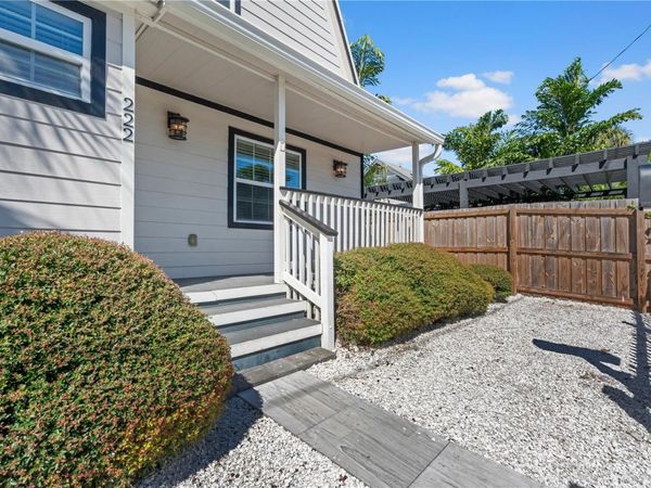 222 25TH STREET N, ST PETERSBURG, FL 33713