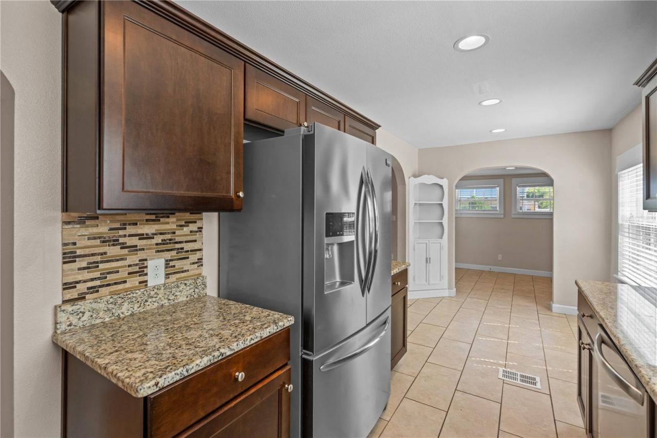 222 25th Street N, Saint Petersburg, FL 33713 Photo