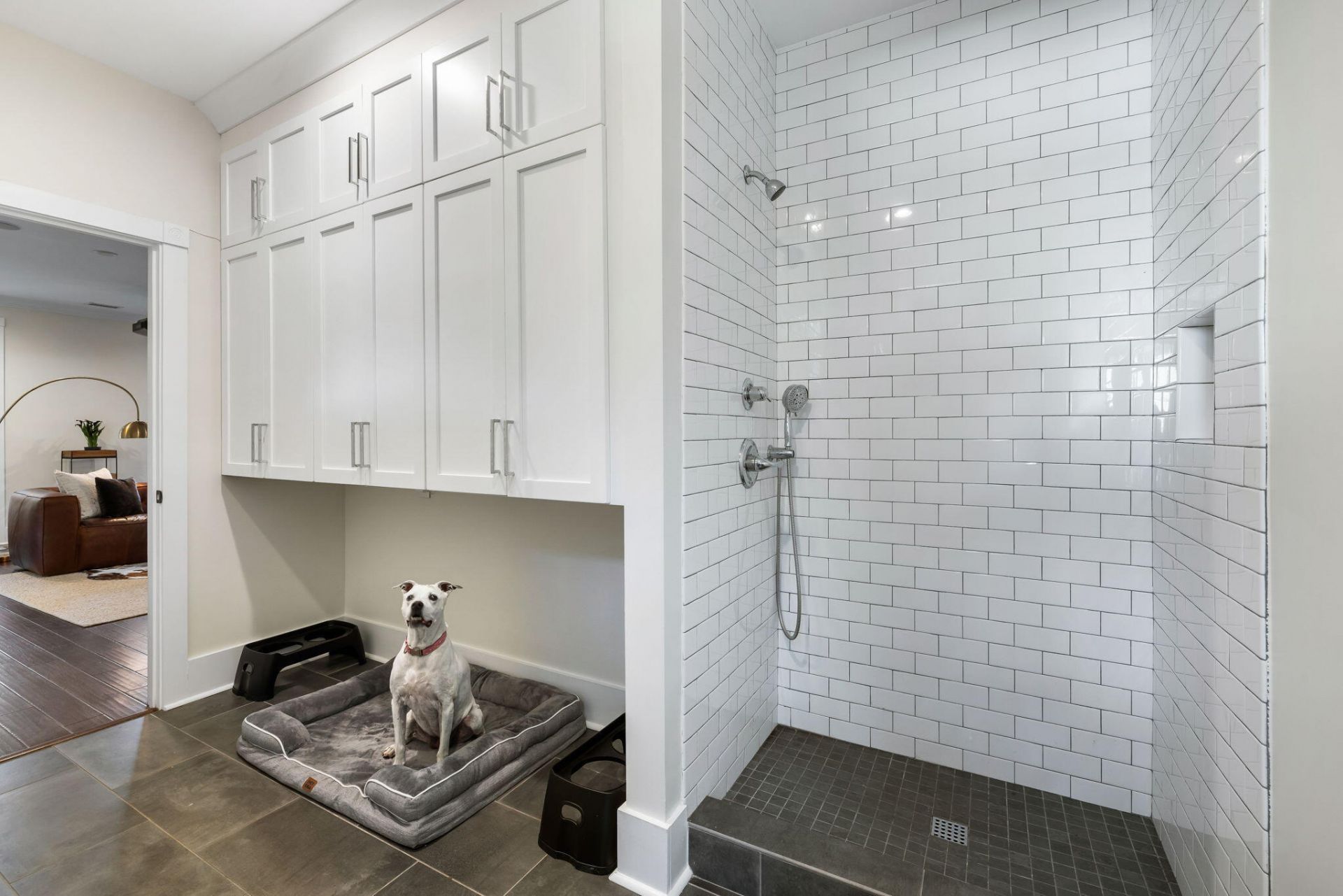 2112 Parkway Drive Photo 13