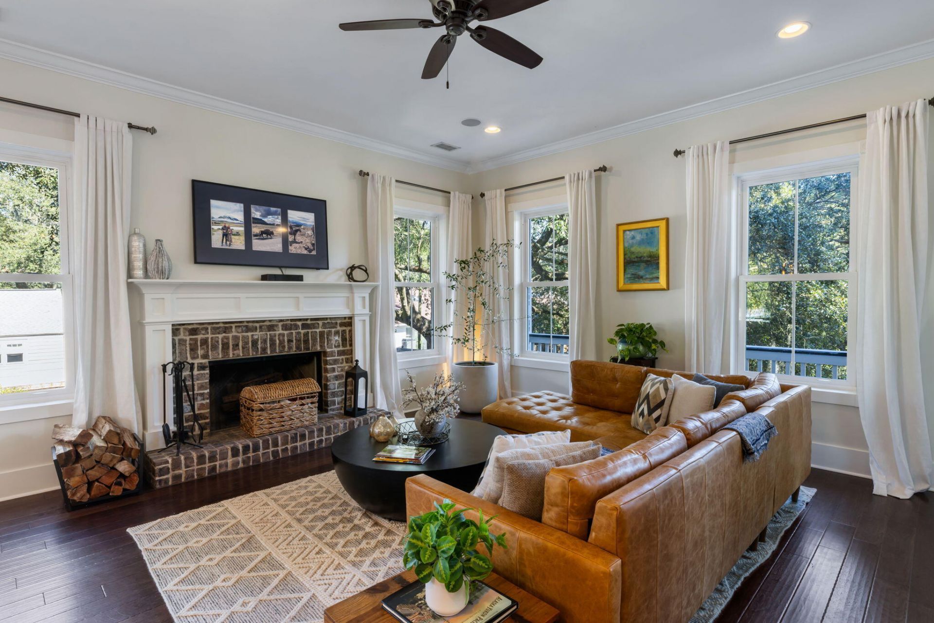 2112 Parkway Drive Photo 14