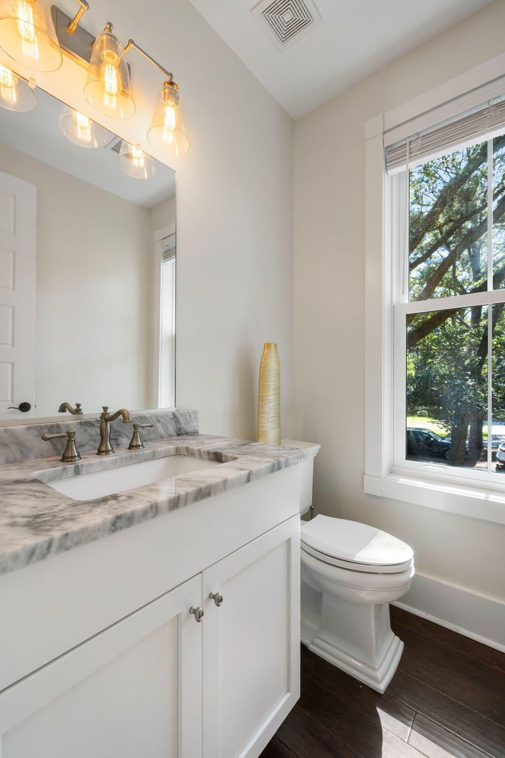 2112 Parkway Drive Photo 25