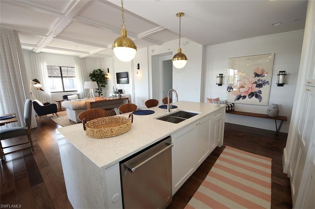 1035 3rd Ave S, Unit 411, Naples, FL 34102 Photo