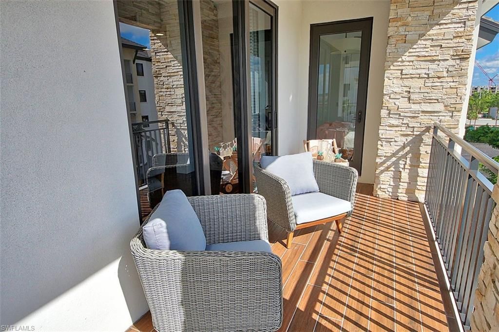 1035 3rd Ave S, Unit 411, Naples, FL 34102 Photo