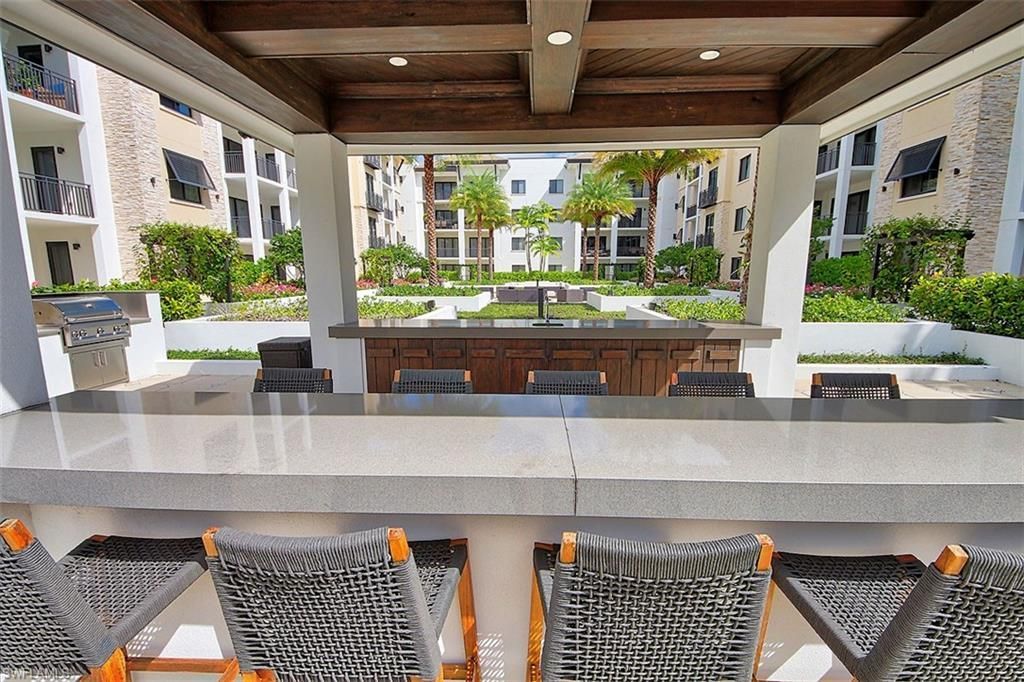 1035 3rd Ave S, Unit 411, Naples, FL 34102 Photo