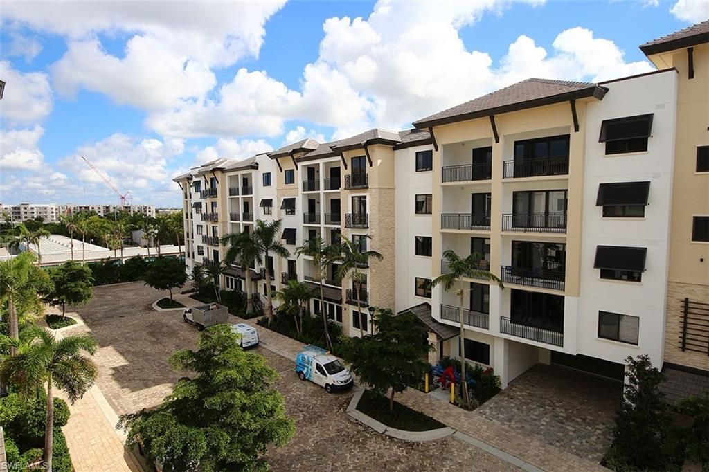 1035 3rd Ave S, Unit 411, Naples, FL 34102 Photo