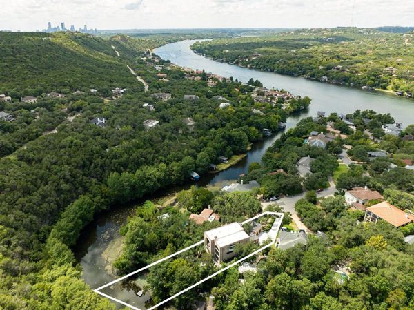 4500 River Wood CT, Austin, TX 78731