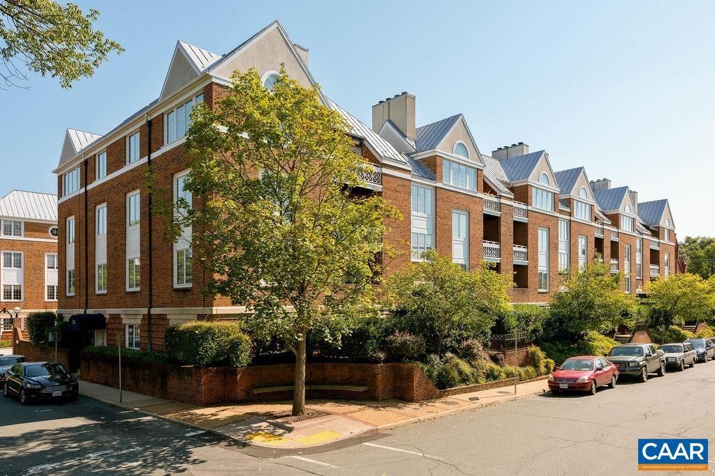 253 East Jefferson St, Charlottesville, VA 22902 Main Photo