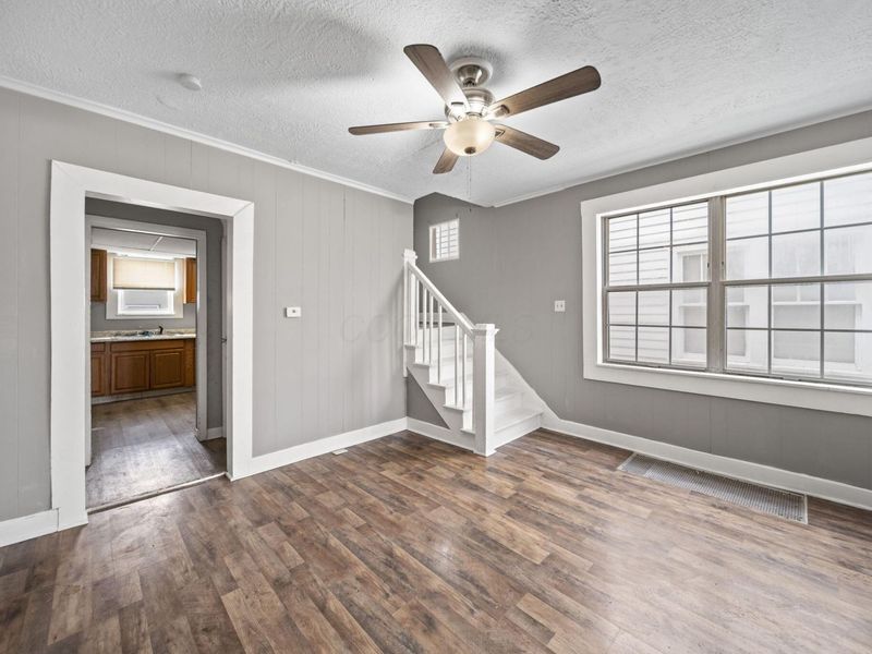 599 S Burgess Avenue, Columbus, OH 43204 Photo 10