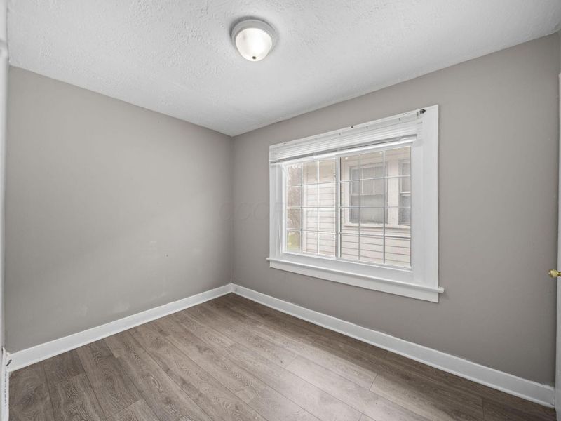 599 S Burgess Avenue, Columbus, OH 43204 Photo 18