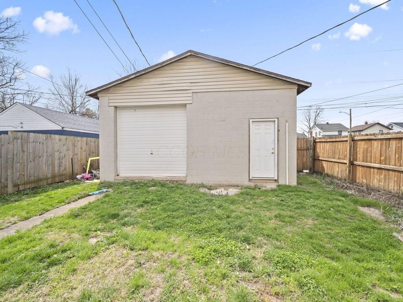 599 S Burgess Avenue, Columbus, OH 43204 Photo 27