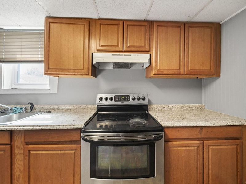 599 S Burgess Avenue, Columbus, OH 43204 Photo 8