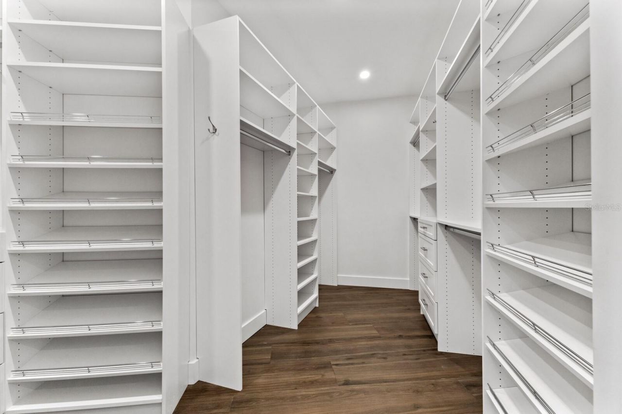 201 N Harbor Drive, Holmes Beach, FL 34217 Photo