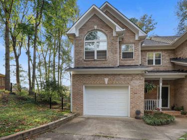 108 Littlejohn Road, Unit B, Chapel Hill, NC 27517