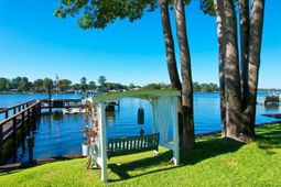 1204 Joyner Drive photo 4