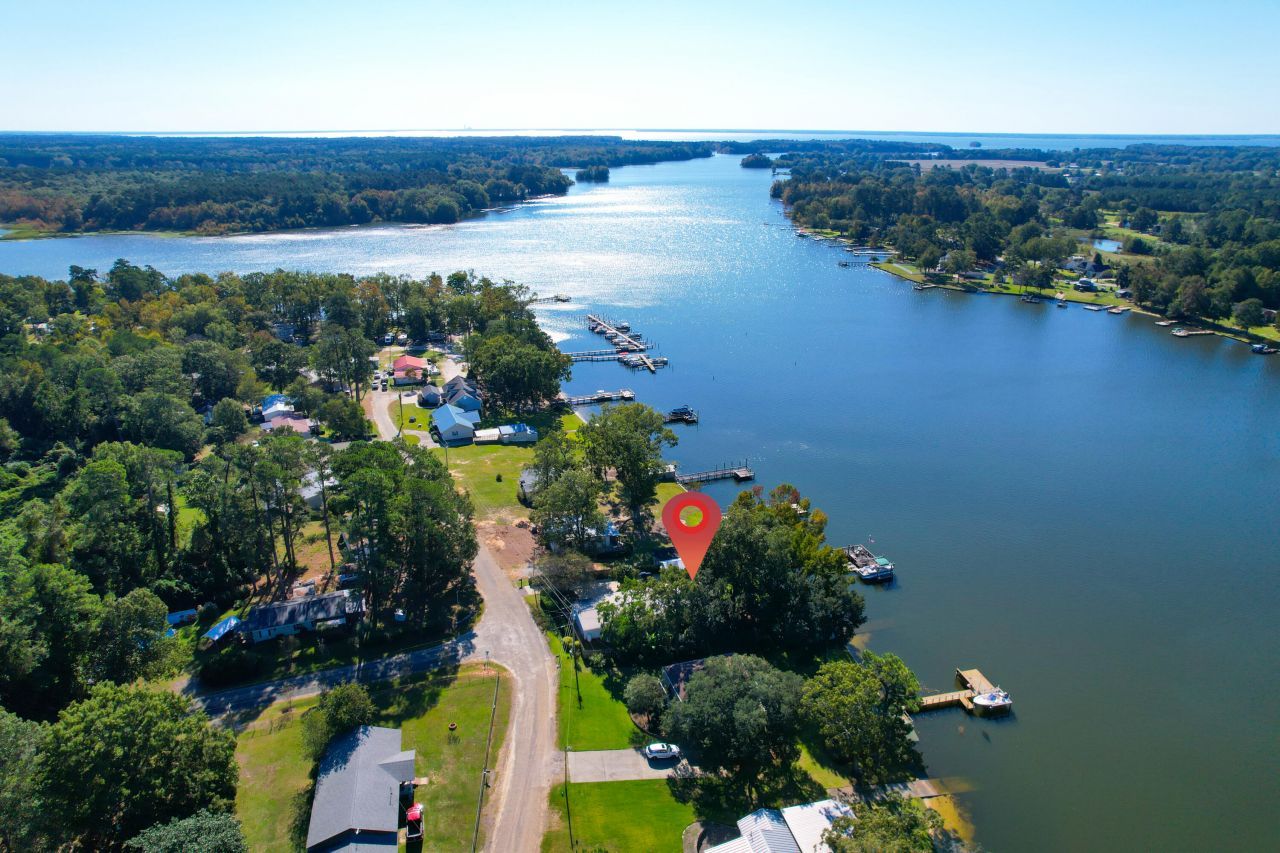 1204 Joyner Drive Photo 7