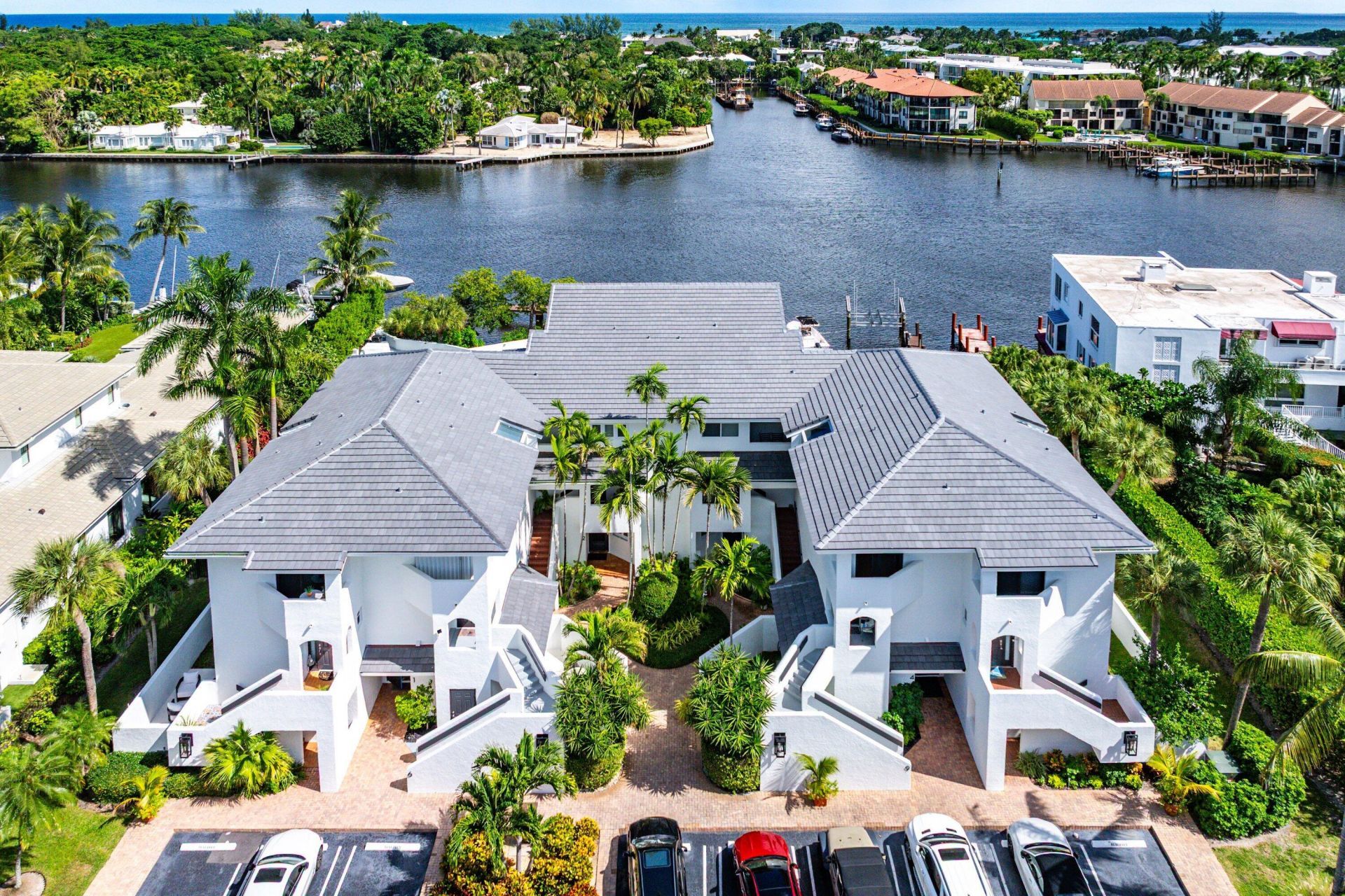 931 Palm Trail, Unit 4, Delray Beach, FL 33483 Photo