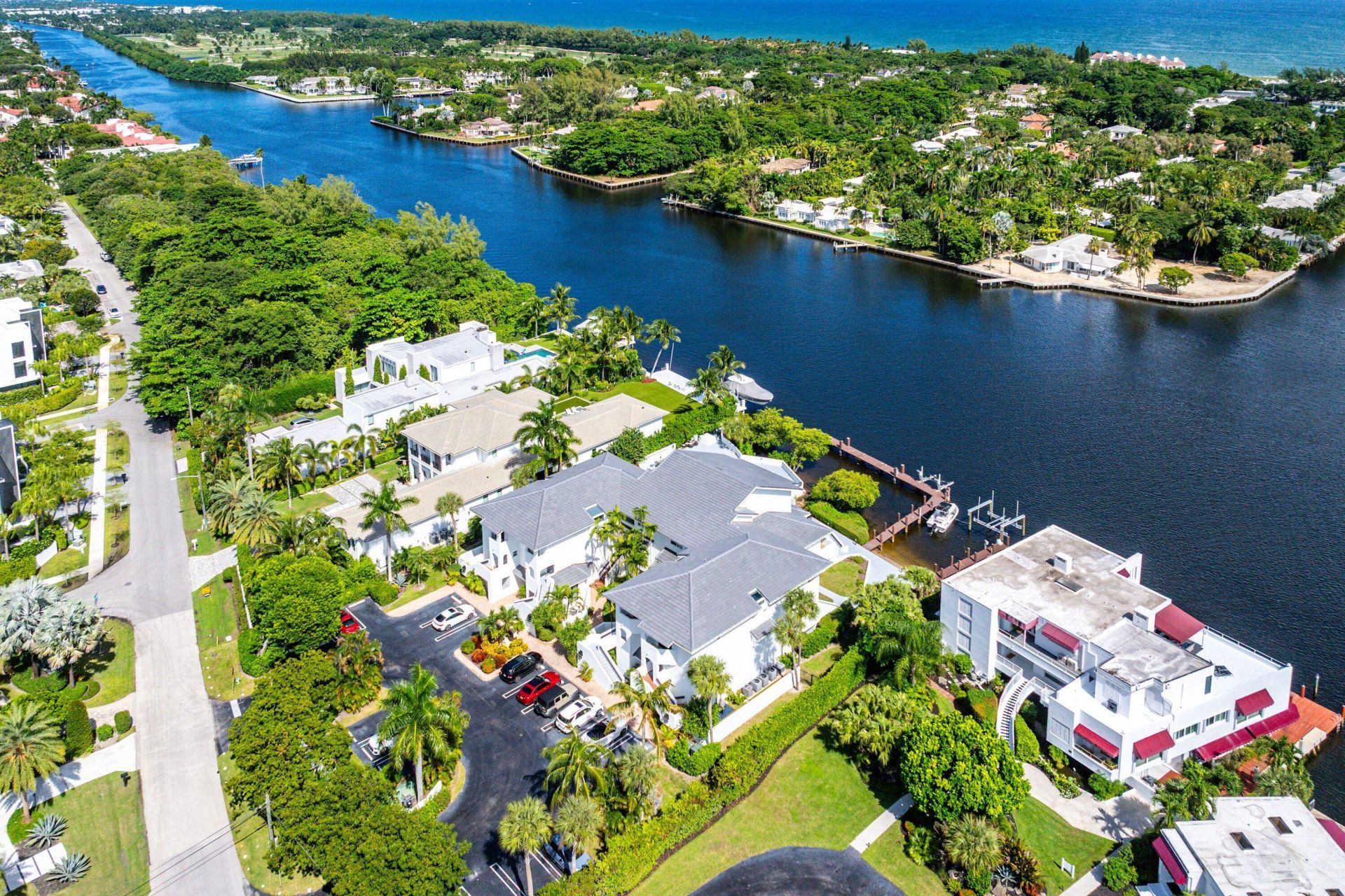 931 Palm Trail, Unit 4, Delray Beach, FL 33483 Photo