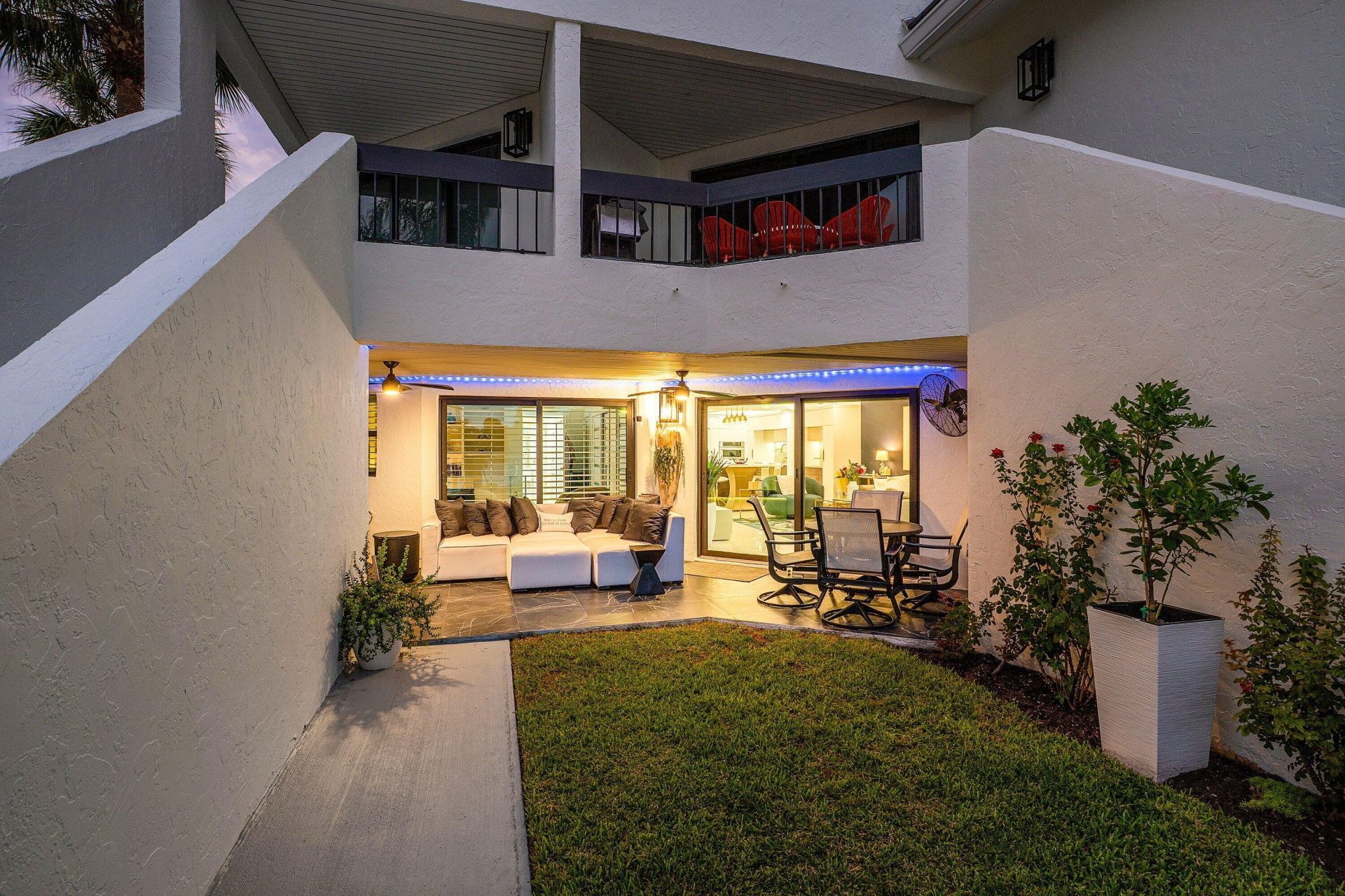 931 Palm Trail, Unit 4, Delray Beach, FL 33483 Photo