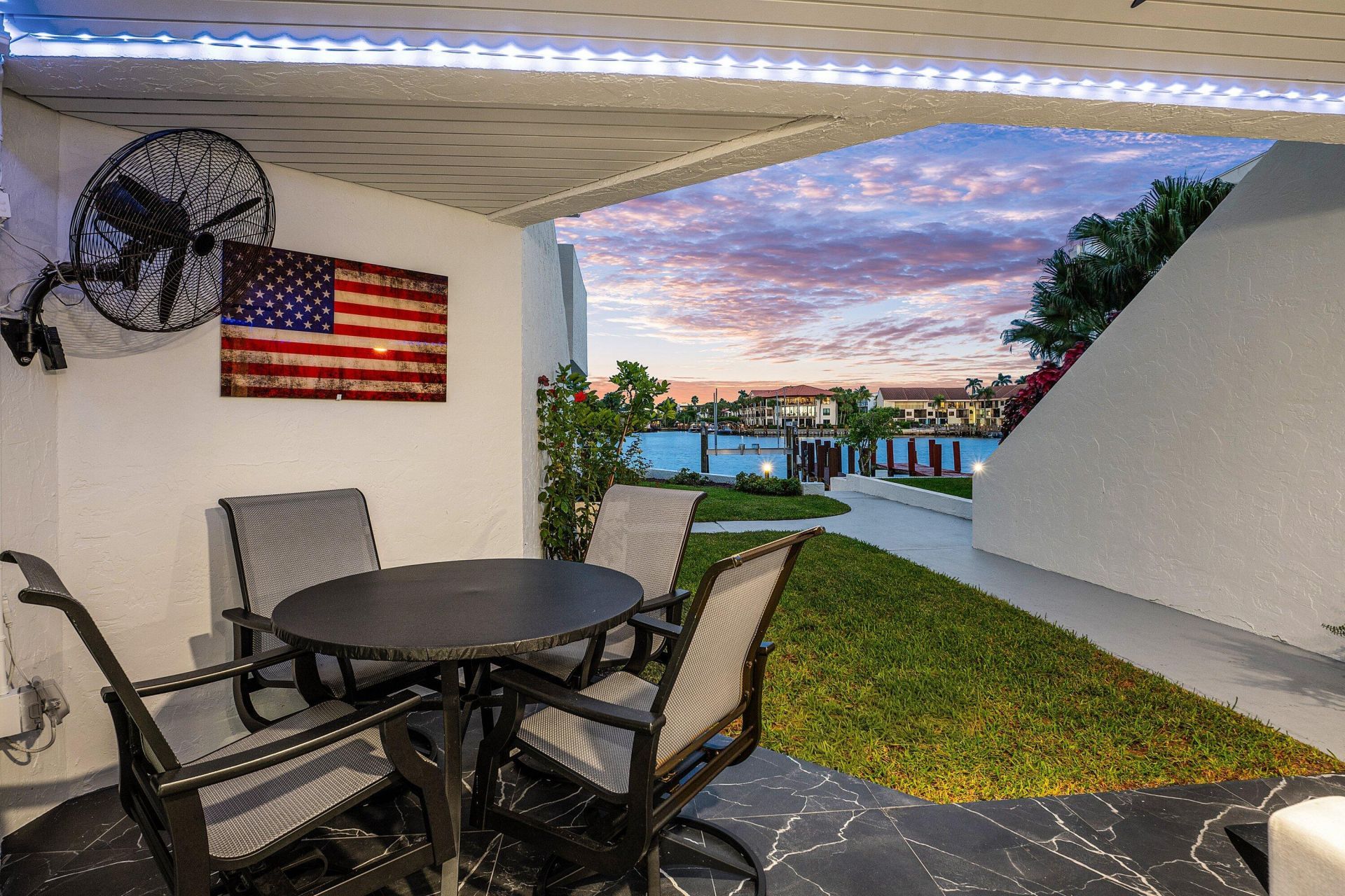 931 Palm Trail, Unit 4, Delray Beach, FL 33483 Photo