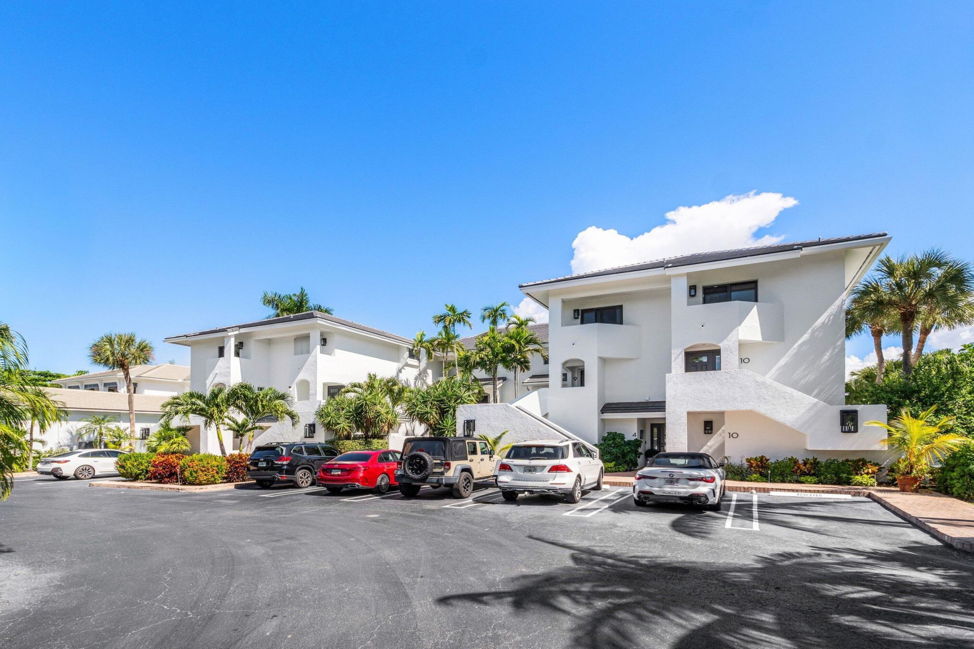 931 Palm Trail, Unit 4, Delray Beach, FL 33483 Photo