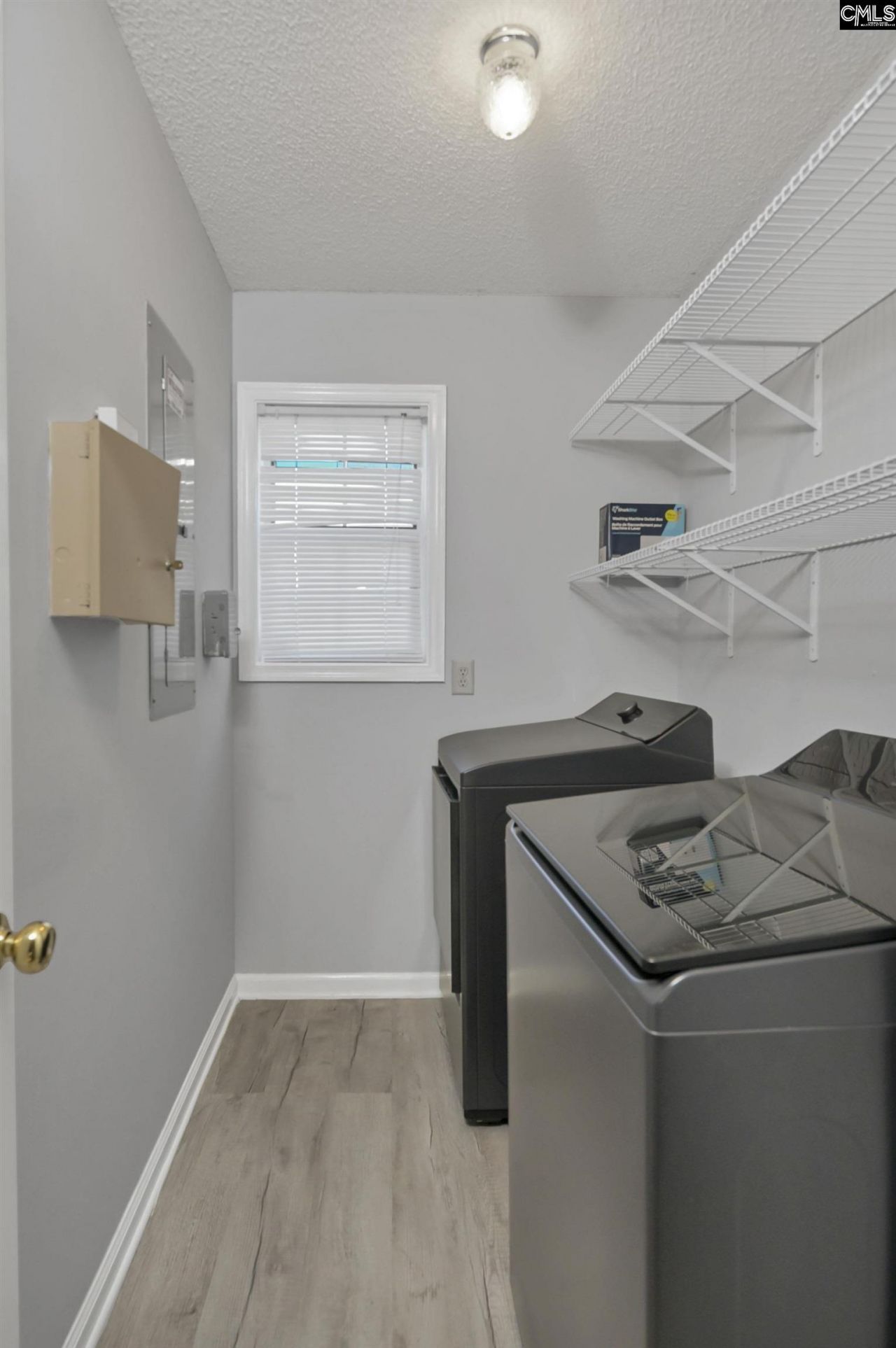 101 Grinders Mill Road Photo 19