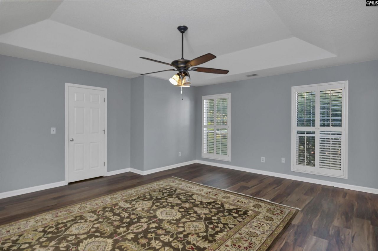 101 Grinders Mill Road Photo 21