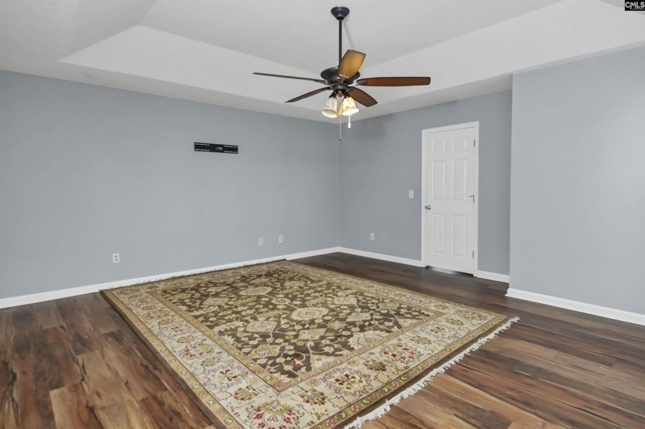 101 Grinders Mill Road Photo 22