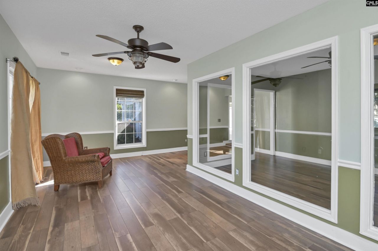 101 Grinders Mill Road Photo 31