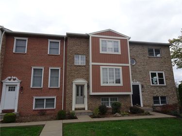 109 Canterbury Commons, Indiana, PA 15701