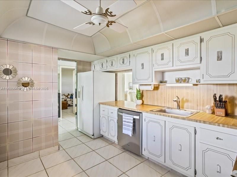 6200 NW 2nd Ave, Unit 418, Boca Raton, FL 33487 Photo