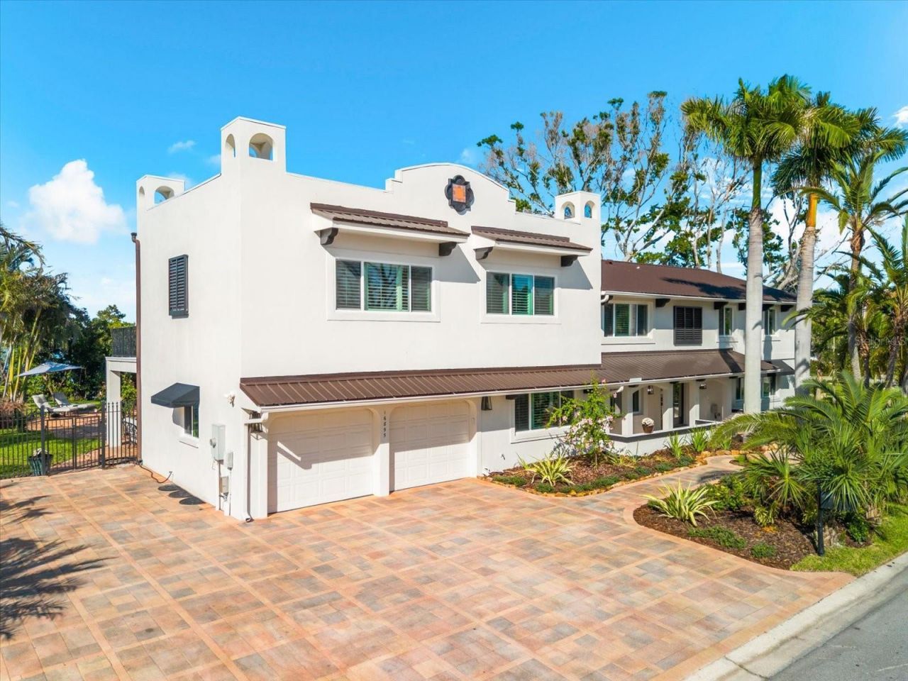 16895 1st Street E, North Redington Beach, FL 33708 Photo