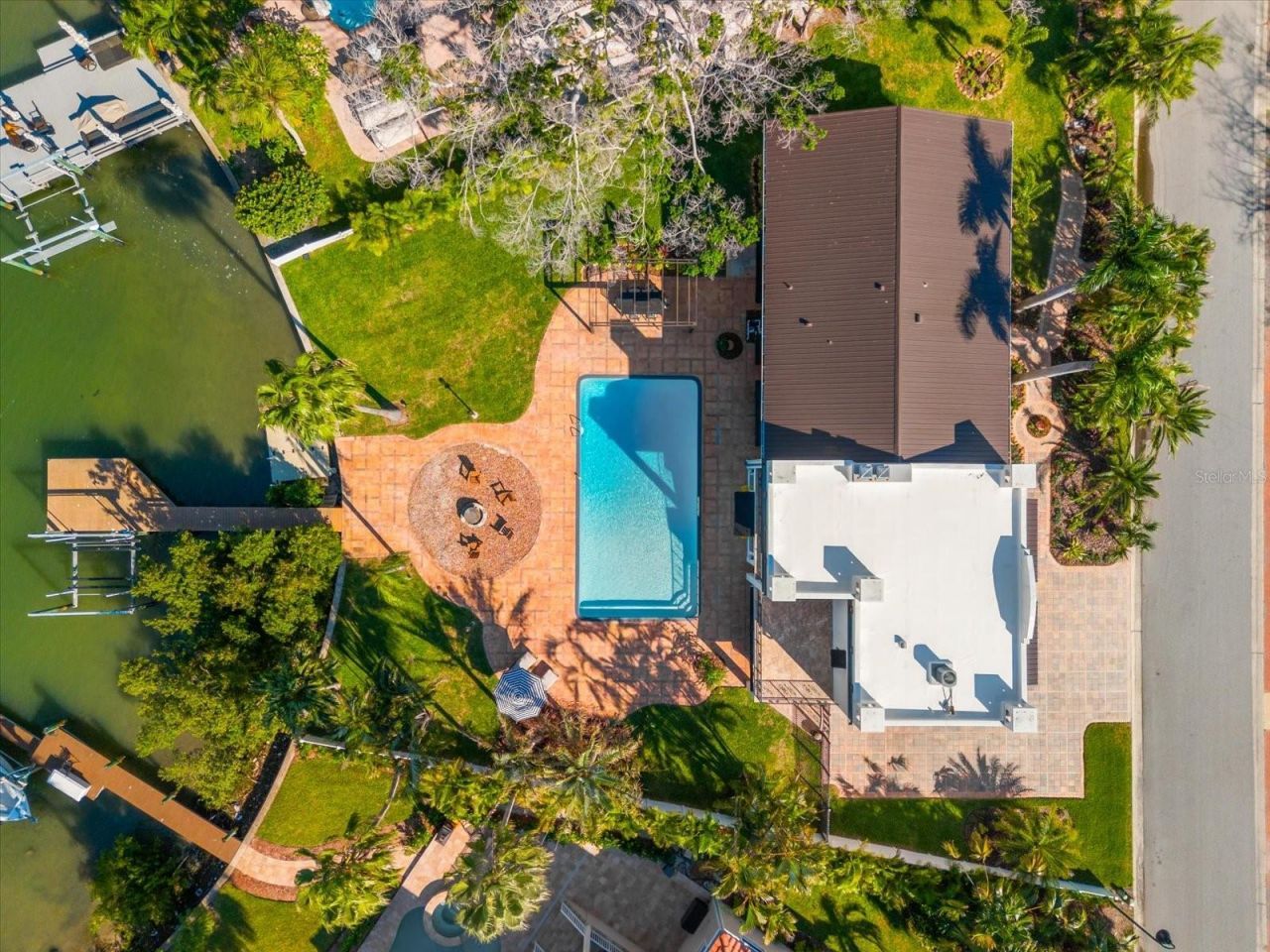 16895 1st Street E, North Redington Beach, FL 33708 Photo