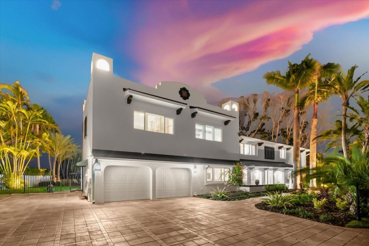 16895 1st Street E, North Redington Beach, FL 33708 Photo