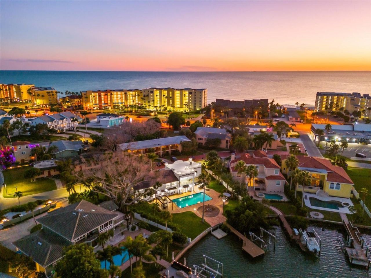 16895 1st Street E, North Redington Beach, FL 33708 Photo