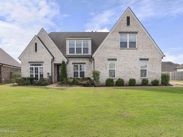 13377 Berkstone Loop, Olive Branch, MS 38654