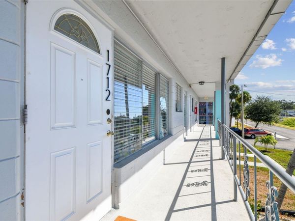 5861 42ND TERRACE N, Unit 1712, KENNETH CITY, FL 33709