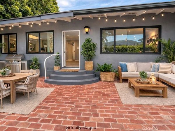 457 Seaward, Unit B, Newport Beach, CA 92625