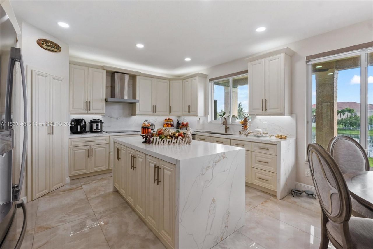 5413 SW 186th Way, Miramar, FL 33029 Photo