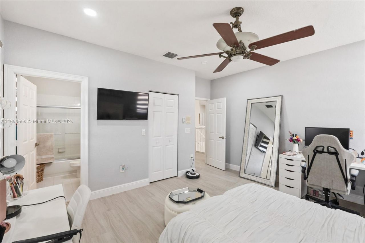 5413 SW 186th Way, Miramar, FL 33029 Photo