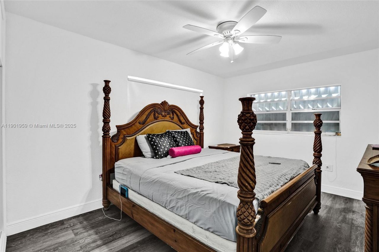 6300 SW 62nd Pl, South Miami, FL 33143 Photo