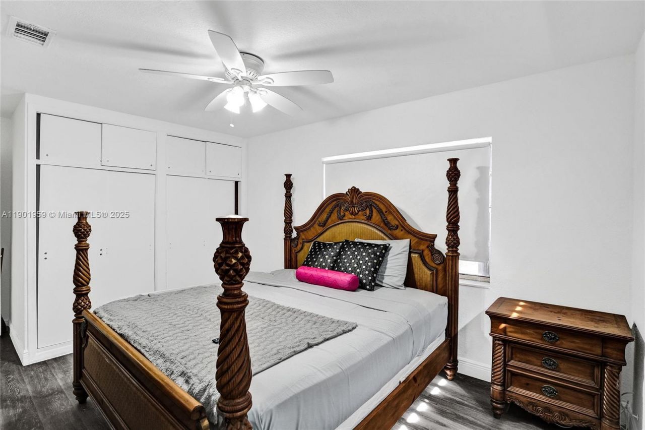 6300 SW 62nd Pl, South Miami, FL 33143 Photo