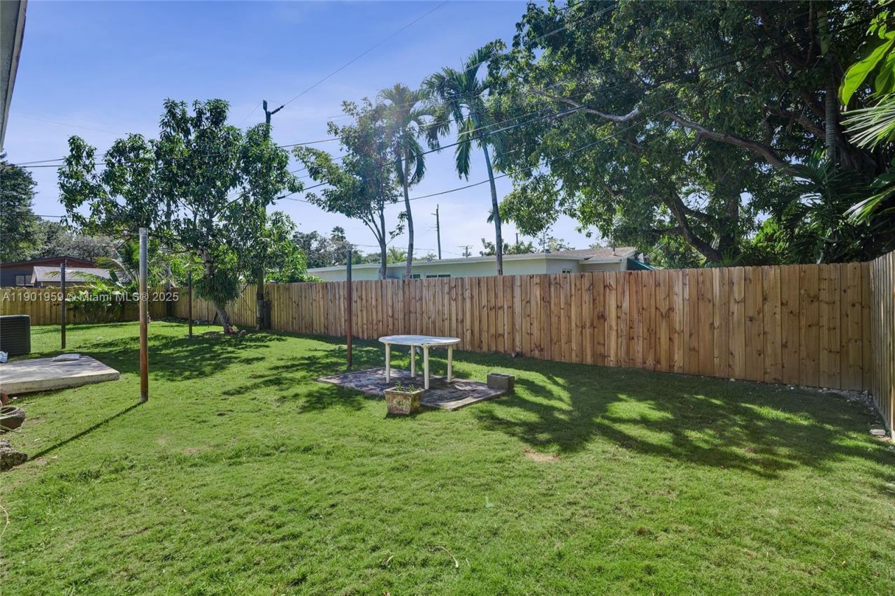 6300 SW 62nd Pl, South Miami, FL 33143 Photo