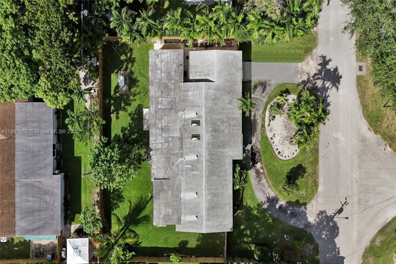 6300 SW 62nd Pl, South Miami, FL 33143 Photo