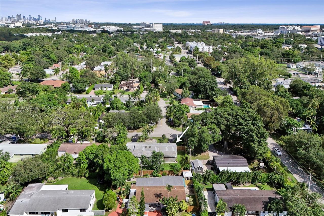 6300 SW 62nd Pl, South Miami, FL 33143 Photo