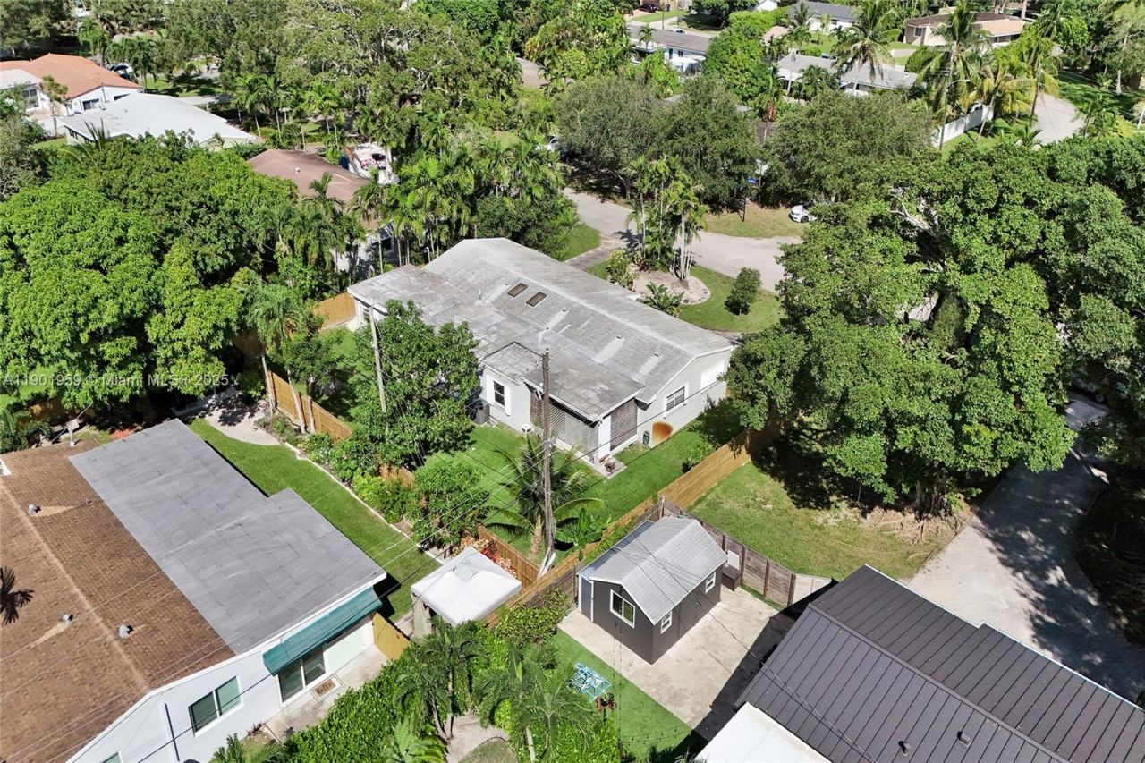 6300 SW 62nd Pl, South Miami, FL 33143 Photo